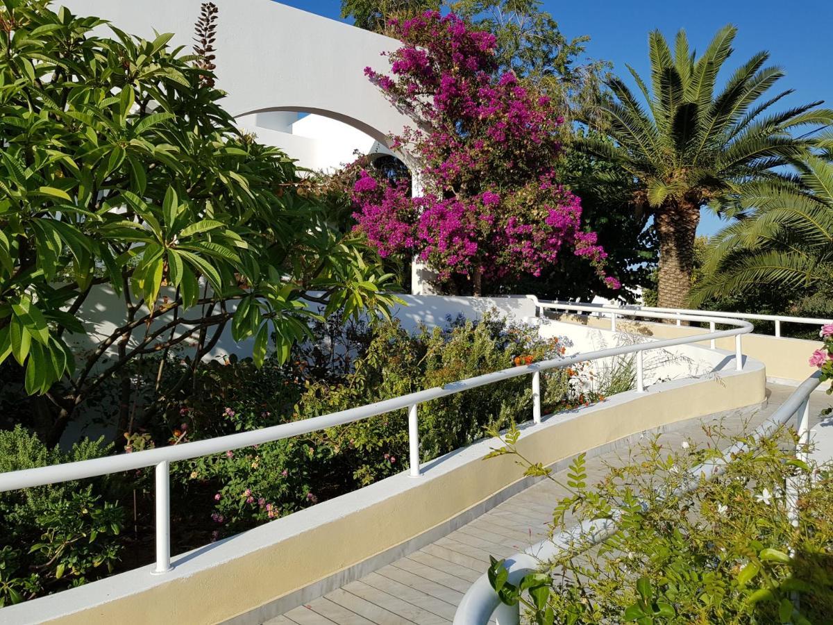 Mantenia Hotel Platanes  Exterior photo