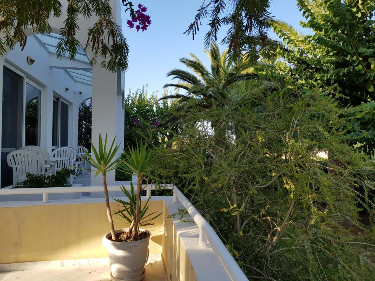 Mantenia Hotel Platanes  Exterior photo
